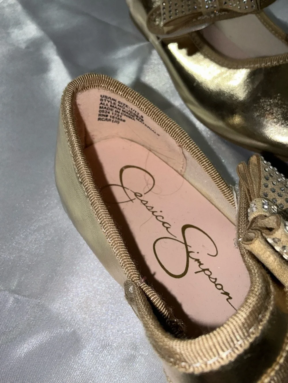 Jessica Simpson Girls Gold Mary Jane Bow Flats Size 1